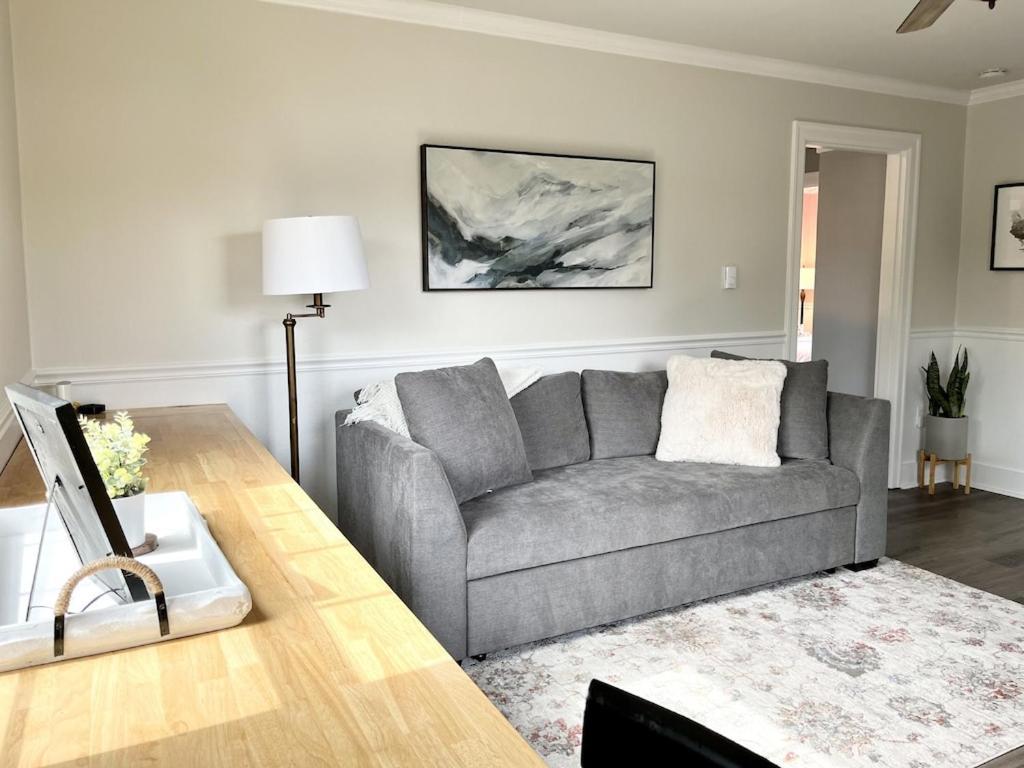 Modern 2 Bedroom Farmhouse Cottage With Hot Tub In Snohomish Kültér fotó